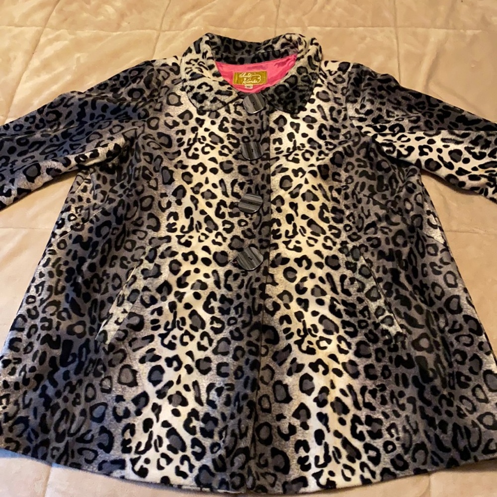 AUNT WANDA leopard print faux fur coat